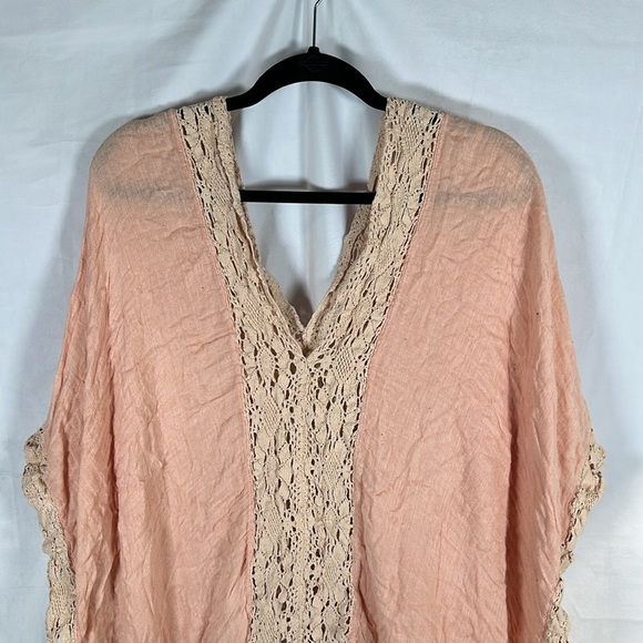 Peach and Cream Knit Poncho - Picture 2 of 6